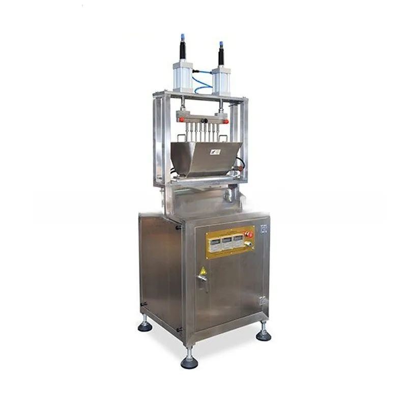 Semi-automatic candy pouring molding equipment, foot-operated production machine