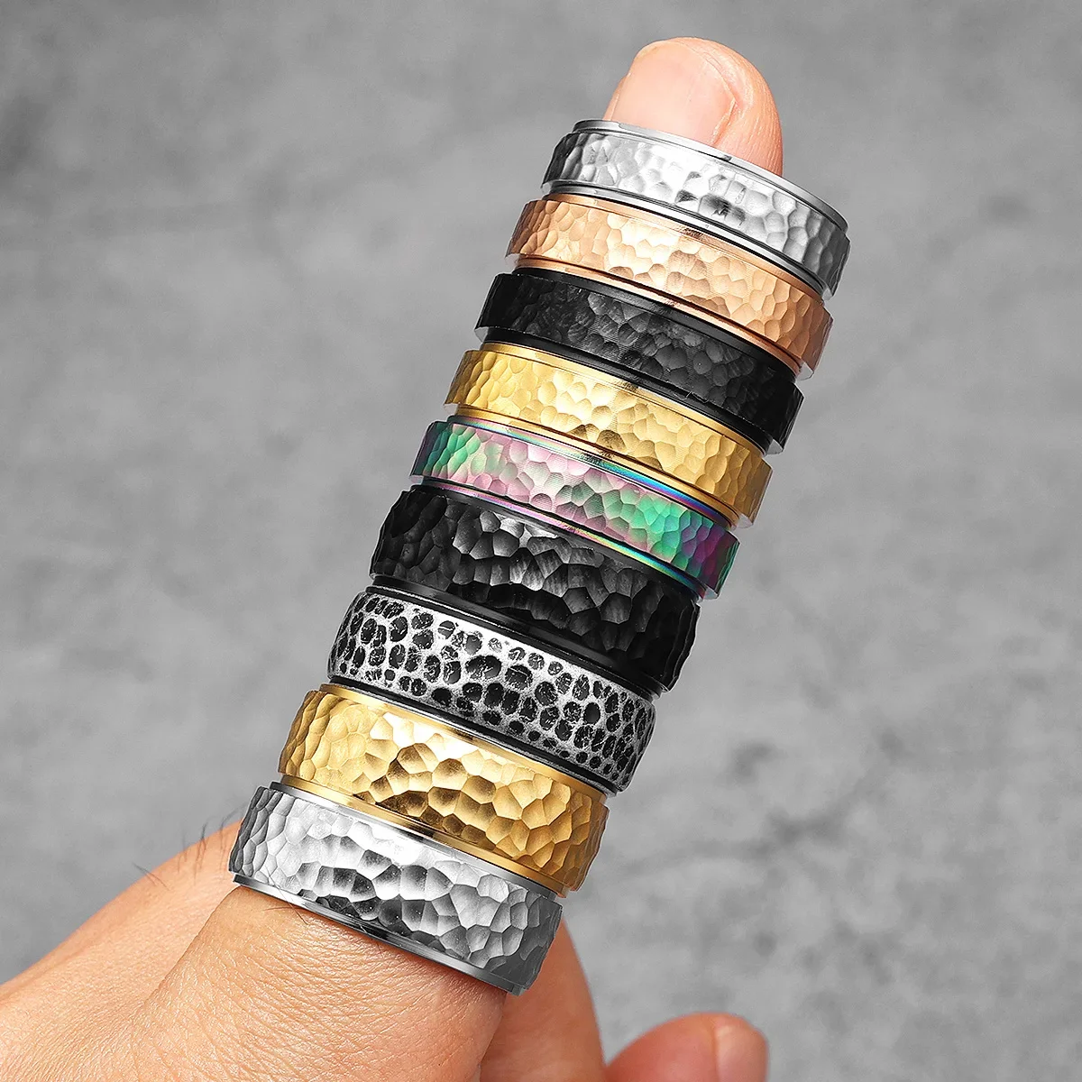 Beat Forging Meteorite Men Rings Stainless Steel Retro Punk Rock Simple Women Jewelry Fashion Accessories Gift Wholesale