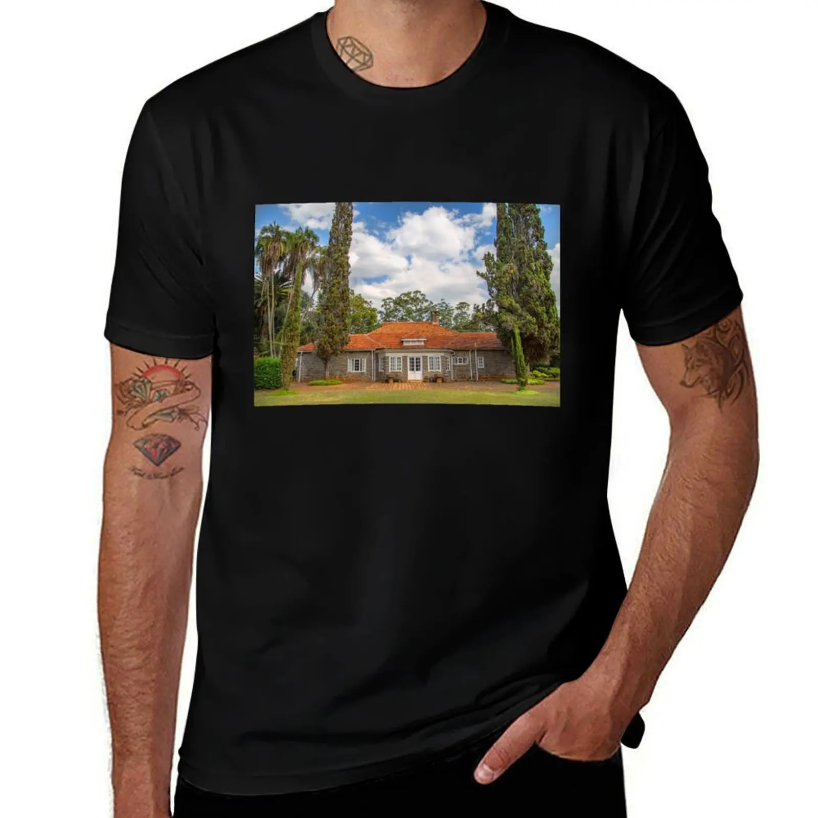 

Kenya. Nairobi. House-museum of Karen Blixen, author of Out of Africa. T-Shirt Work Basic Short Sleeve Top