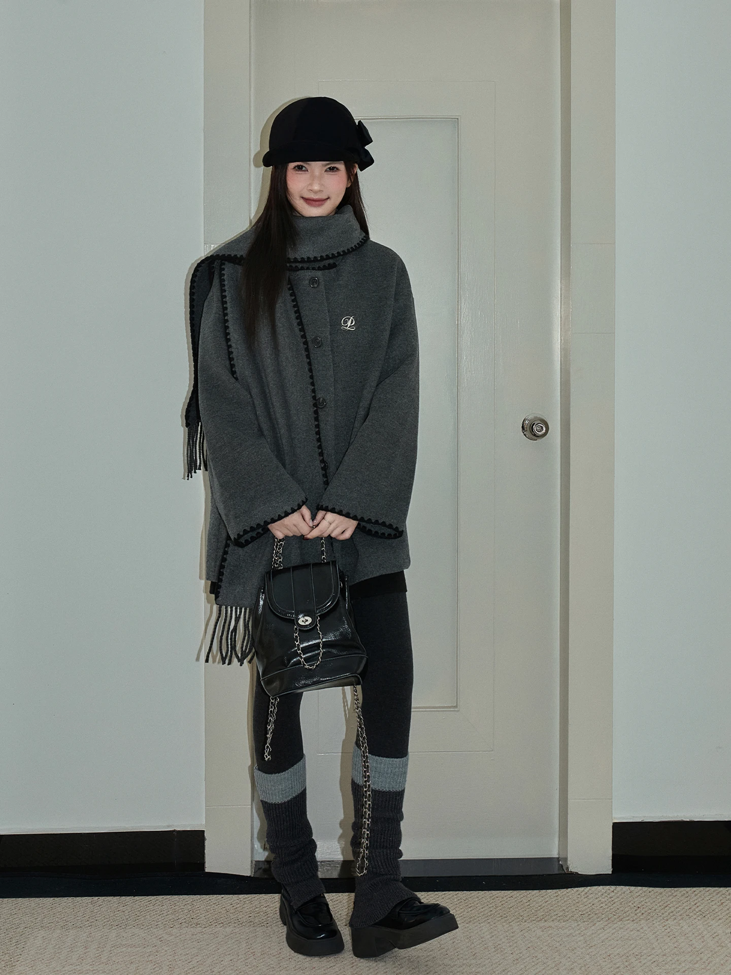 

Оригинальное корейское свободное женское шерстяное пальто с интегрированным шарфом от Bai Xiaoyu, осенне-зимнее новое поступление, милый Sle