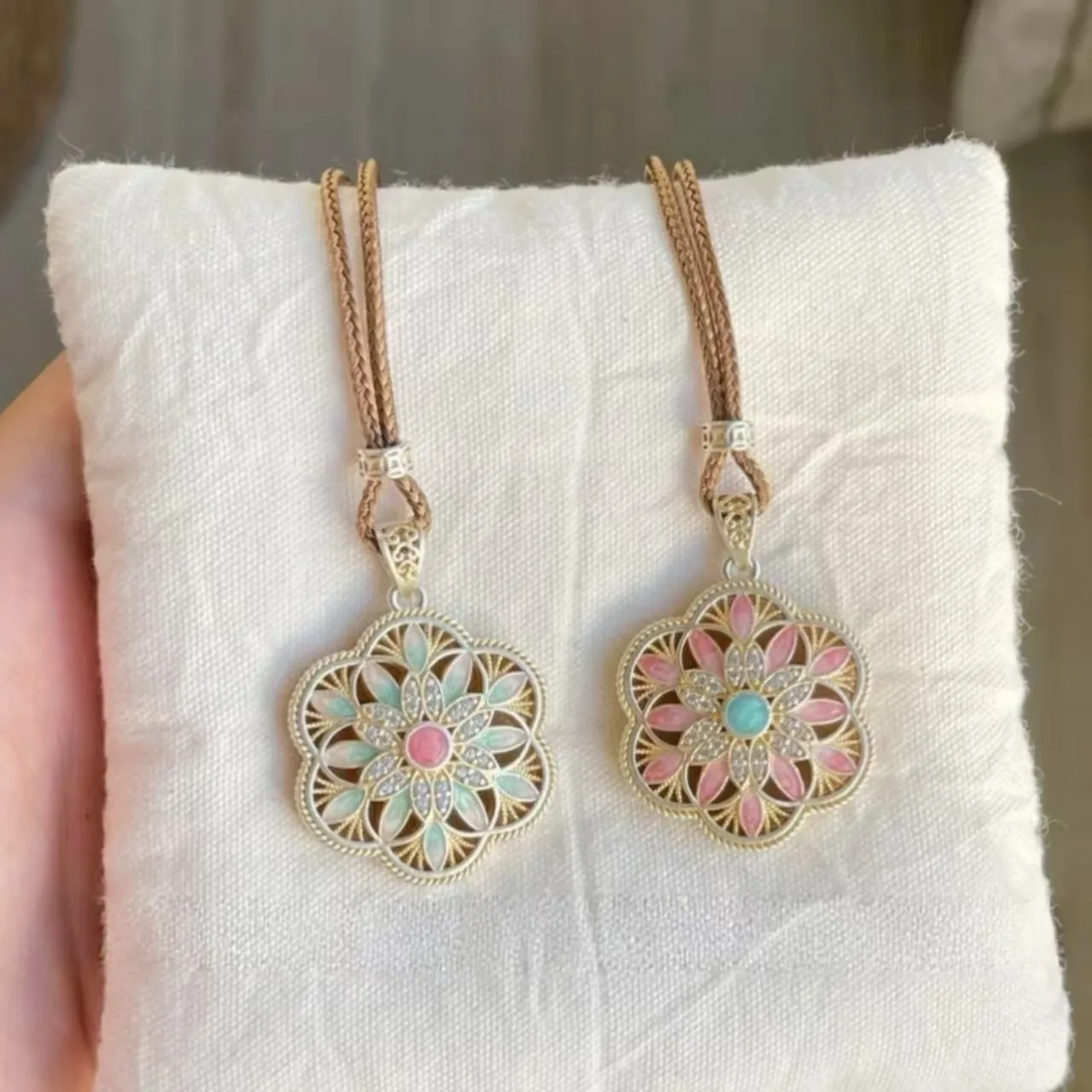 A Long Necklace Wit…