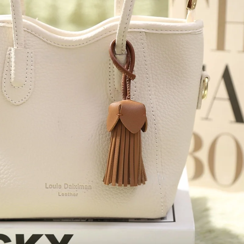 Fashion Bag Pendant Hanging Rope Tassels Leather Tassel Ornament Key for DIY Accessories Home Decoration Fringe Bag Gift