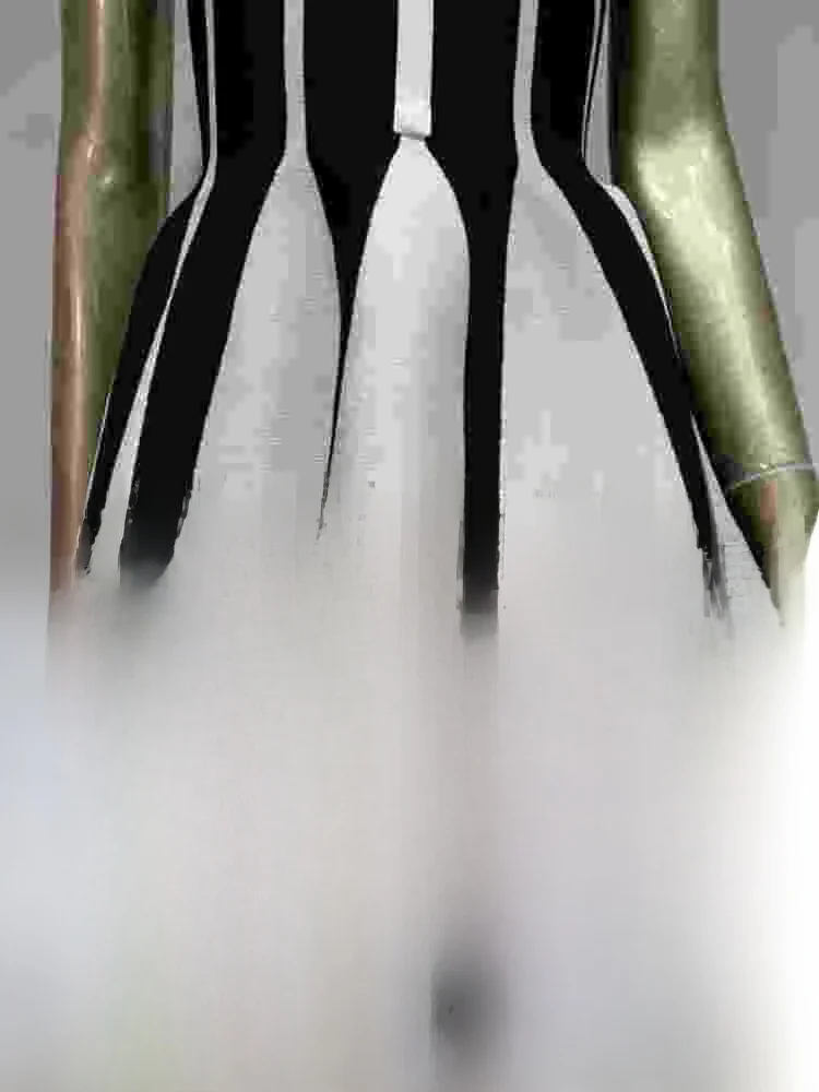 Faionable Bla White… - image