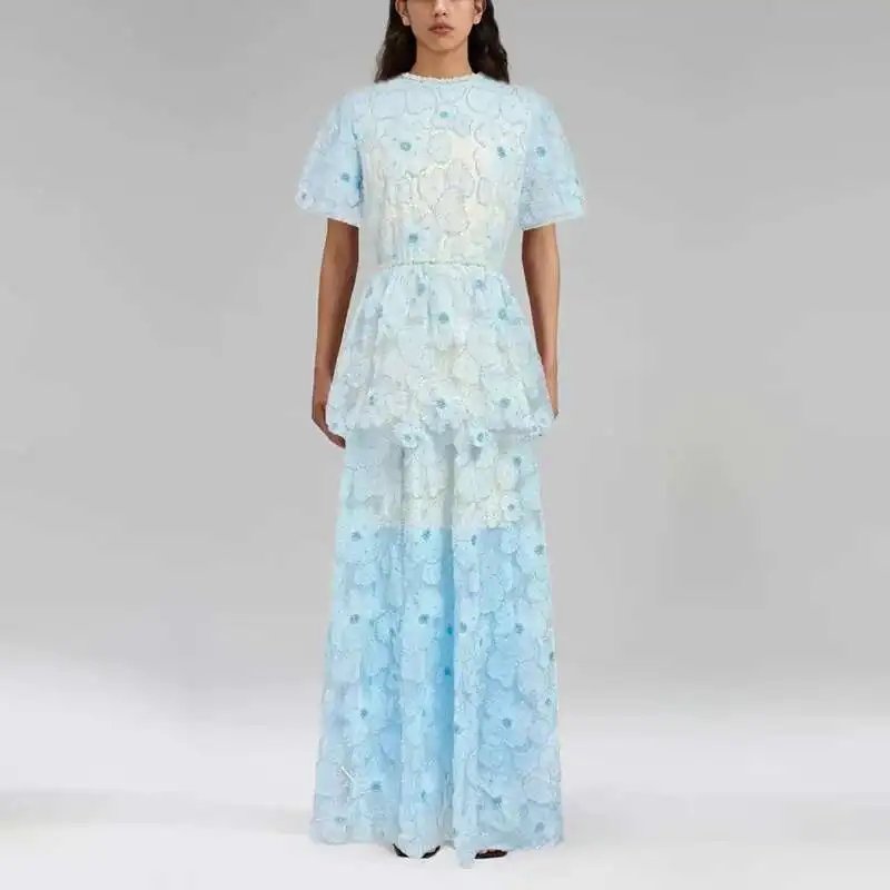 Abiti da sera lunghi scavati in pizzo ricamato di cristallo di lusso Abiti da sera lunghi estivi da donna eleganti a maniche corte con perline e perline