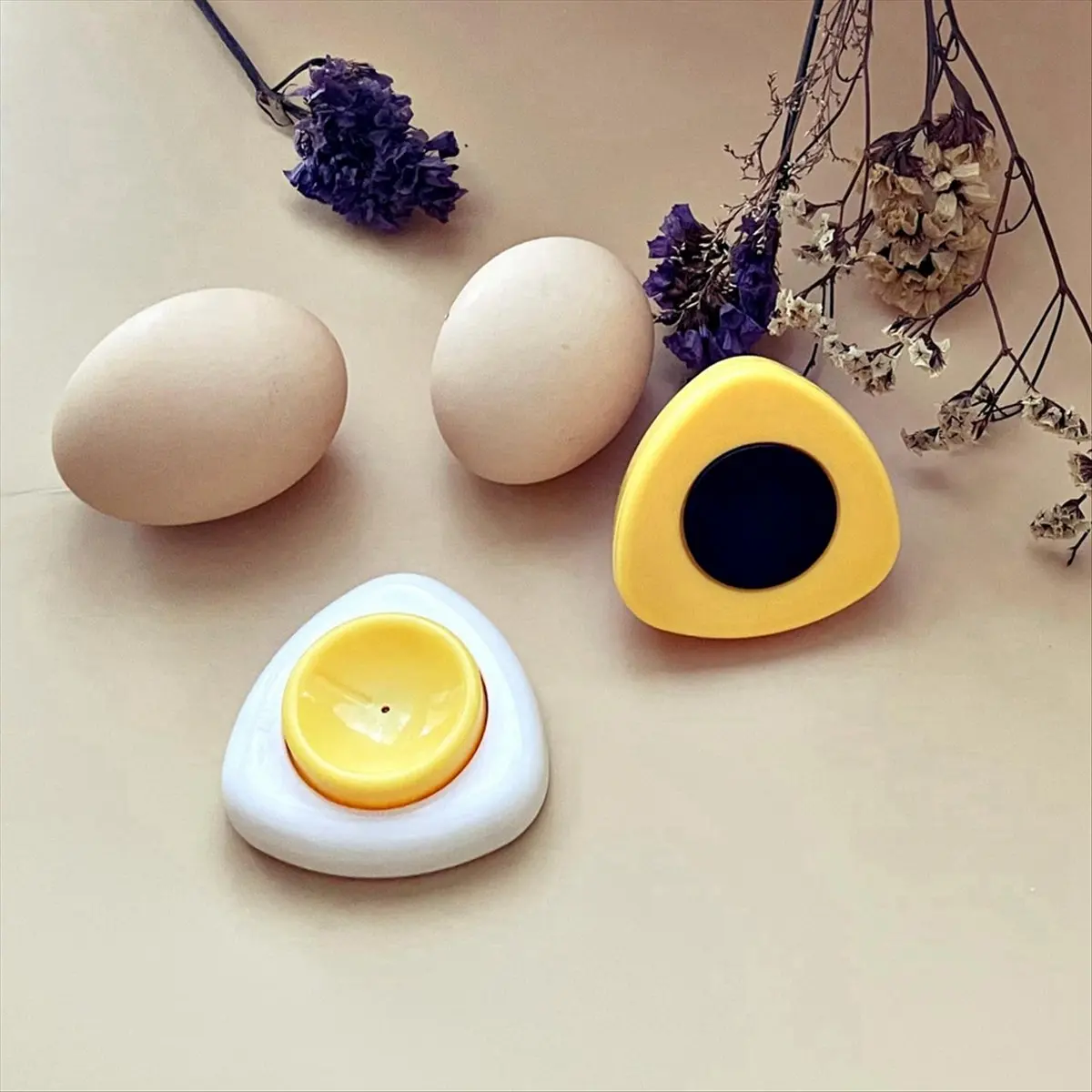 A20I Egg Piercer, Egg Poker with Safety Locking Pin to Punch Holes in the Larger End of the Egg Before Boiling It