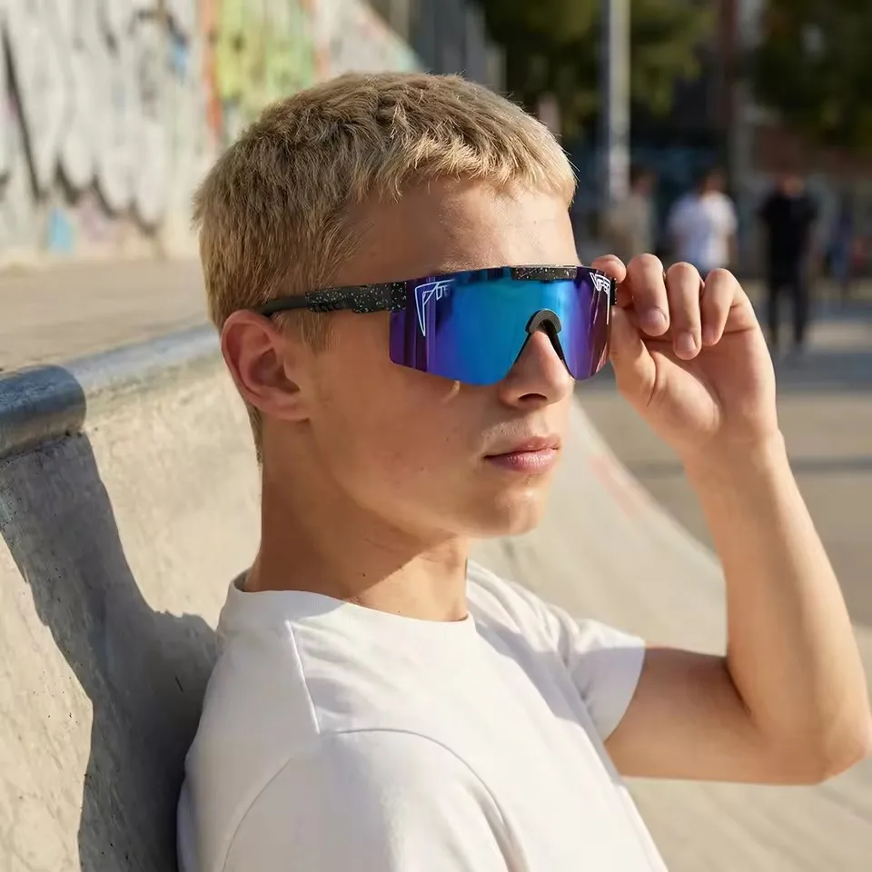 HOT Sell Men Oversized Cycling Sunglasses Eyewear Bicycle Goggles Windproof Glasses Lens Road Riding Bike Color Changing Glasses