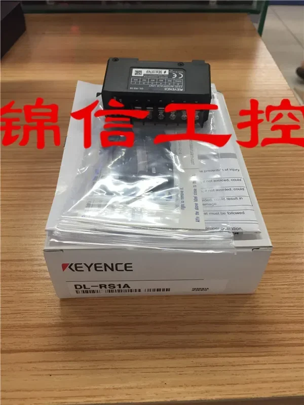 KEYENCE  DL-RS1A 100% new and original