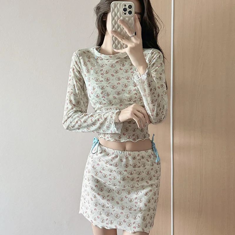 Korean Y2K Cute Bear Sunscreen Long Sleeve Mesh Cover-up Skirt 4 Piece Set Temperature Vacation Split Swimsuit Women Bikini Sets