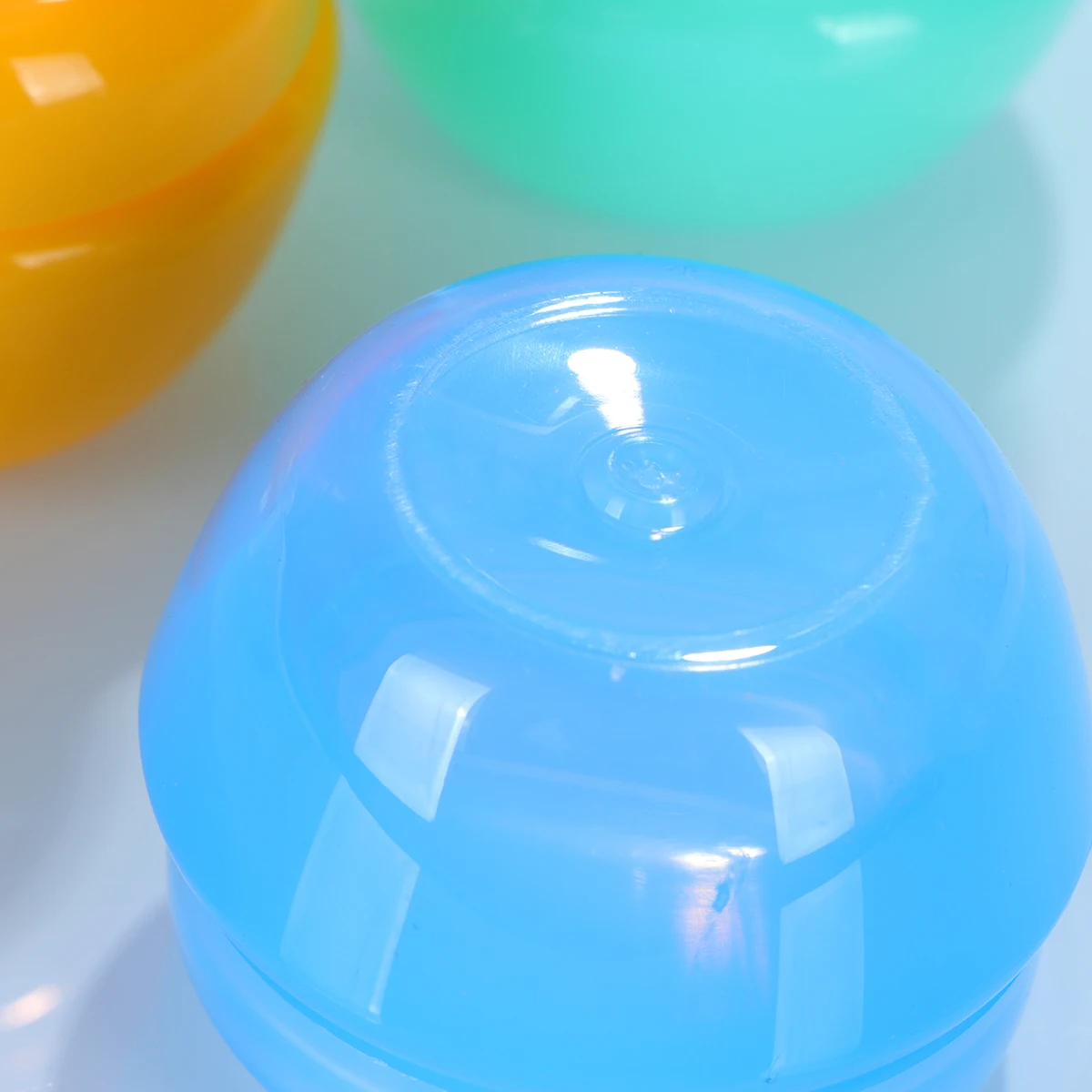 

14Pcs Travel Containers Plastic Cream Box Refillable Lotion Jars Leakproof Lightweight Portable Makeup Face Care Set