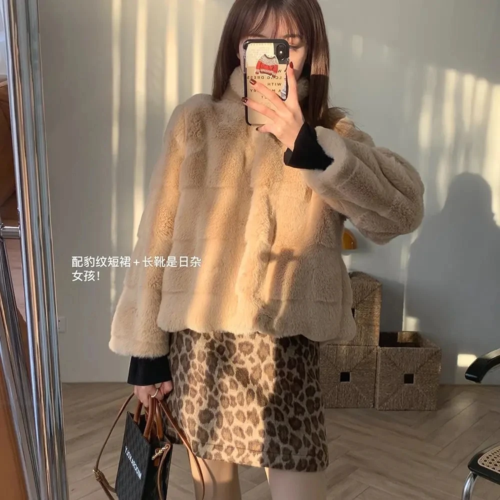 

Korean Fashion Warm Faux Fur Jacket Women Autumn Winter Thick Stand-Collar Fleece Short Coat 2022 Lady Elegant Luxury Fur Coats