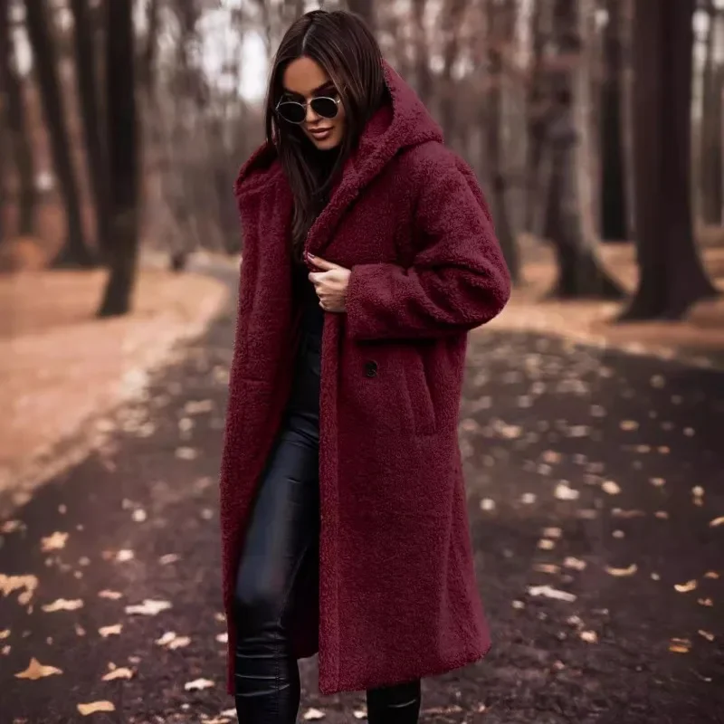 Cappotto lungo da donna in lana primaverile 2024 tasca nera con cappuccio giacca calda spessa in pile femminile nuova trincea abbigliamento da donna alla moda alla moda