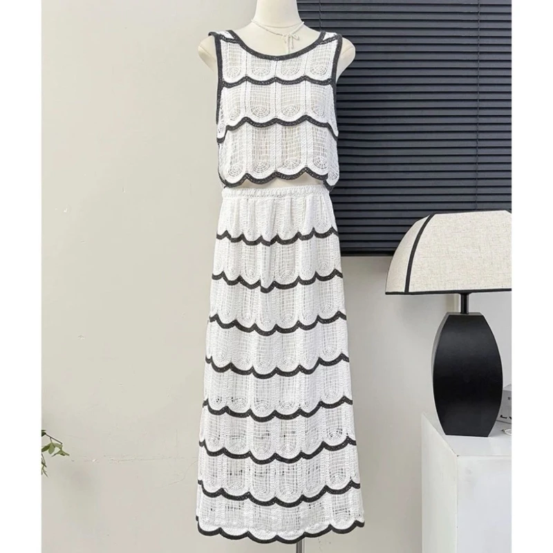 보헤미안 휴일 바람 파도 패턴 후크 꽃 중공 대비 니트 조끼 여성 높은 허리 A 자형 스커트 투피스 양복