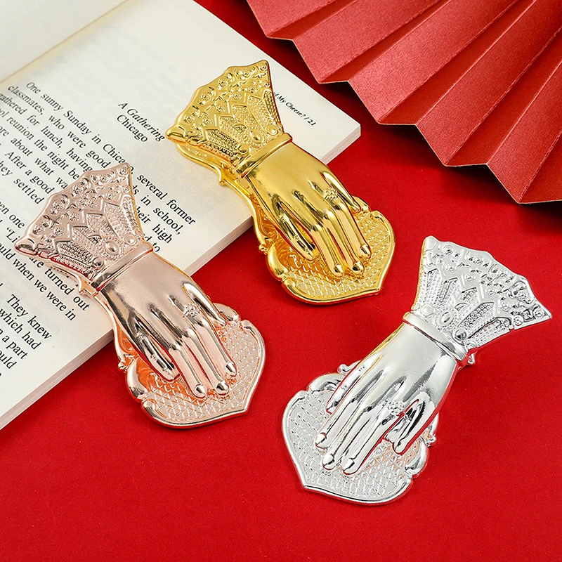 New Paper Clip Gold Color Vintage Notebook Clip Hand Shaped Book Clip Metal Gilded Hand Sleeve Book Decoration Storage Clip