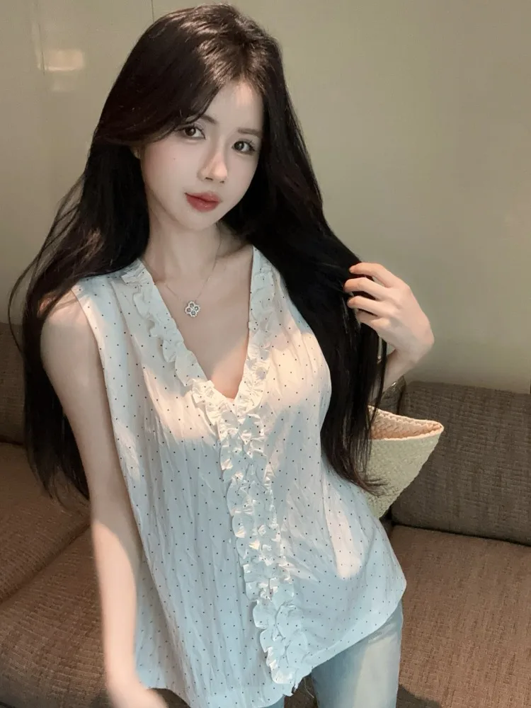 Sweet Wood Ear Sleeveless Shirt Women's Unique V-neck Polka Dot Loose Vest Summer Special Top Korean Style Commute Fashion