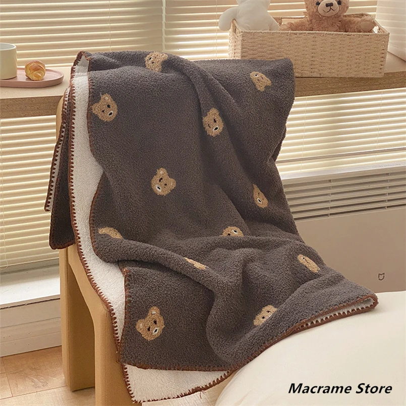 Cute Bear Lamb Fleece Blanket for Children, Skin-friendly, Soft, Casual, Warm, Office, Nap, Car