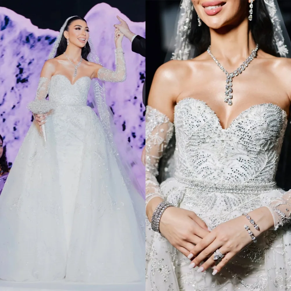 

Customized White Tulle Bridal Gowns Elegant Strapless Detachable Sleeve Long Sleeves Wedding Dress Chapel Train Backless Dress