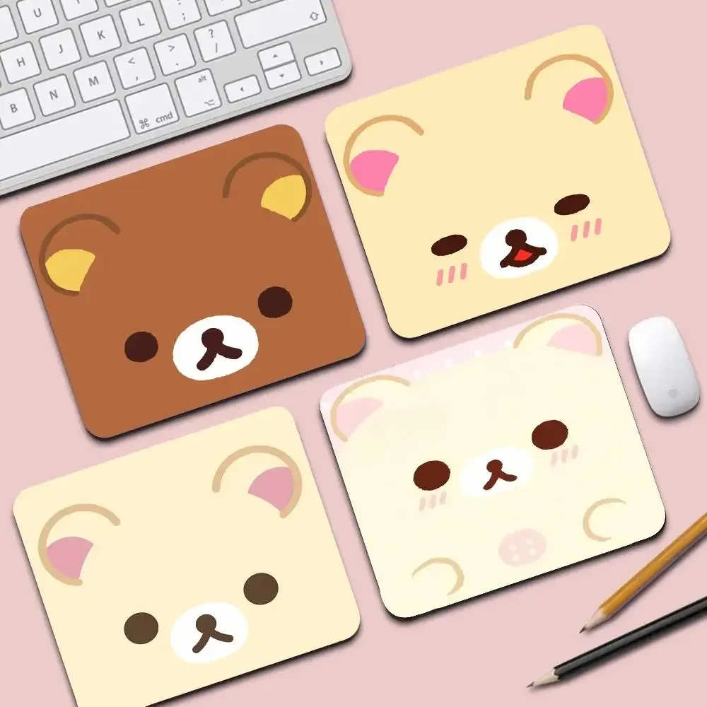 Kleines, hübsches Rilakkuma Kawaii Pad, Gummi-Gaming-Mauspad, Gamer-Stitching-Tischunterlage, Schreibtischunterlage, PC-Tastaturunterlage, Mausmatte