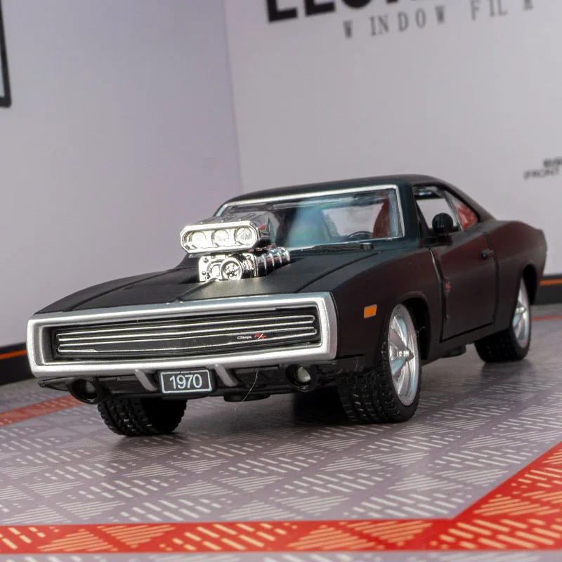 Rastar 1:36 Dodge Charger R/T 1970 โลหะผสมกีฬารถเครื่องประดับรถประตูและฝากระโปรงสามารถเปิดของเล่นเด็กและของขวัญ