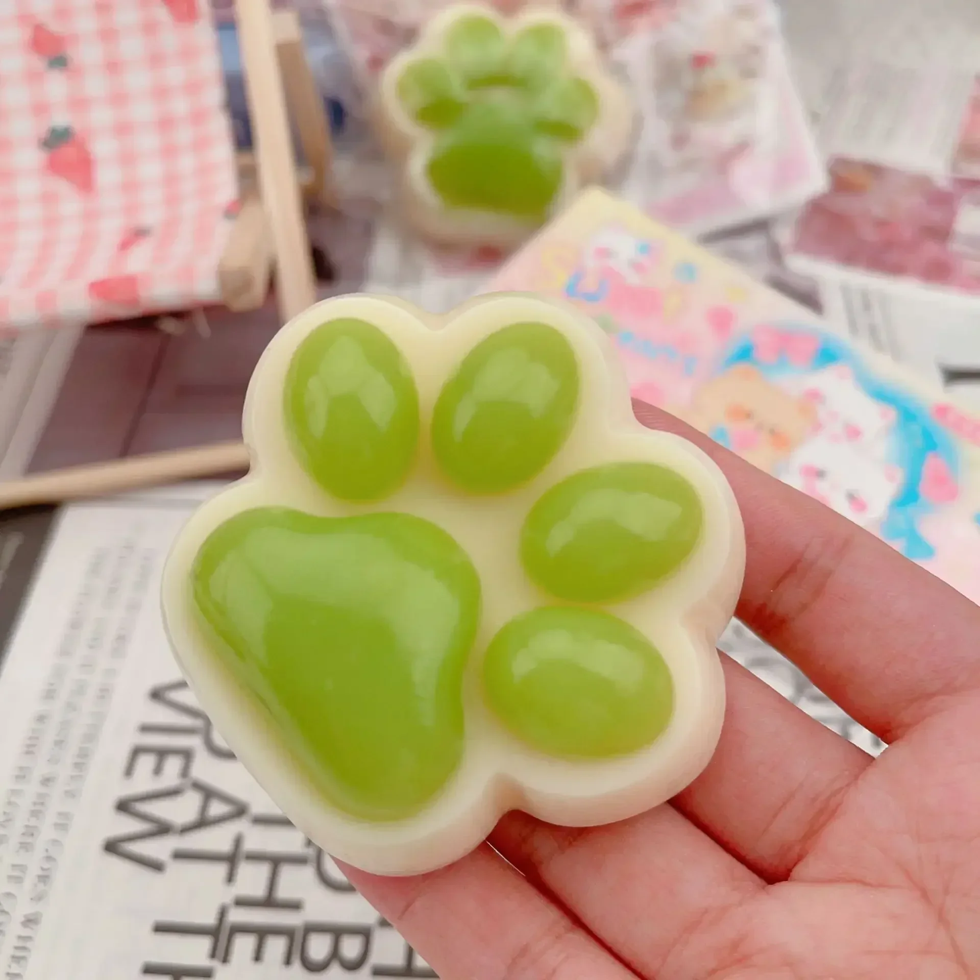 Cute Cat Claw Pinch Decompression Toy Squishy Fidget Toy Slow Rebound Stress Relief Cat Paw  Soft Squeeze Toy