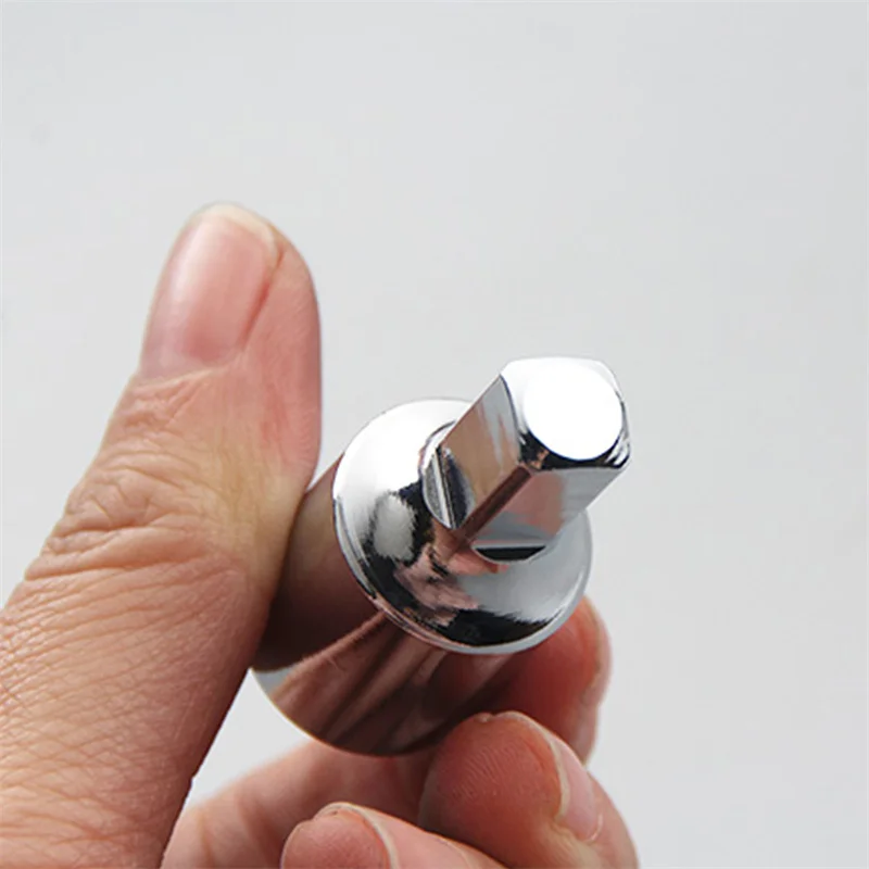 Dispositivo di rimozione dello strumento chiave del tappo di scarico della coppa dell'olio quadrato da 8mm per la rimozione dello strumento chiave del tappo di scarico della coppa dell'olio quadrato Peugeot