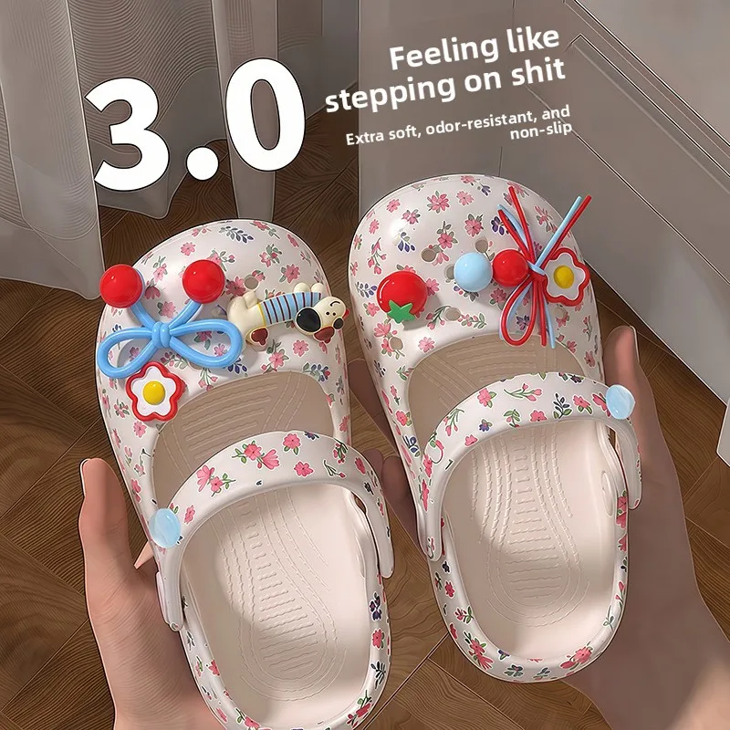 2026 Fashion Thick Sole Slippers Kids Girls Outdoor Wear-resistant Leisure Sandals Classic EVA Shoes Waterproof Beach Shoes Girl - view 4