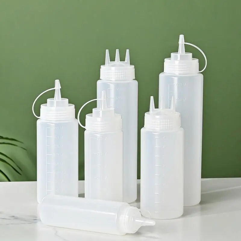3 Hole Squeeze Condiment Bottles BPA Free Food Grade Plastic Clear Measurement Marks For Kitchen Salad Dressing Dispensing