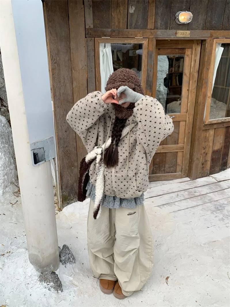 

Women's Thiened Lamb Fur Jaet Winter Casual Loose Fit Heart Hooded Coat Warm Cotton Clothes Vintage Sle Zipper Closure