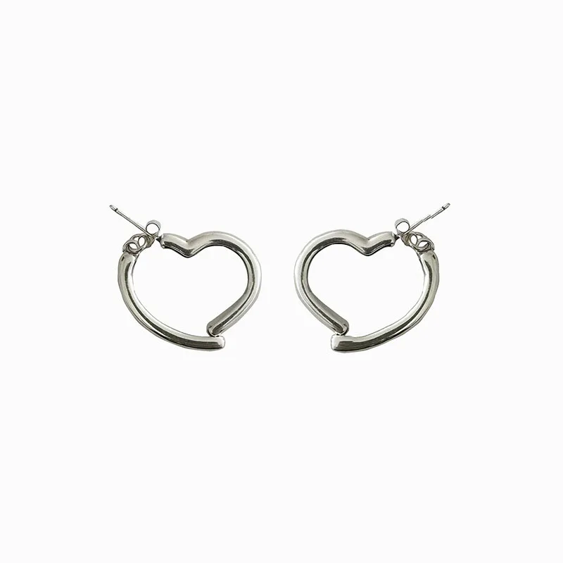 

S925 Sterling Silver Irregular Love Earrings Asymmetric INS Spicy Girl Earrings, Small Spectator Exaggerated Silver Earrings