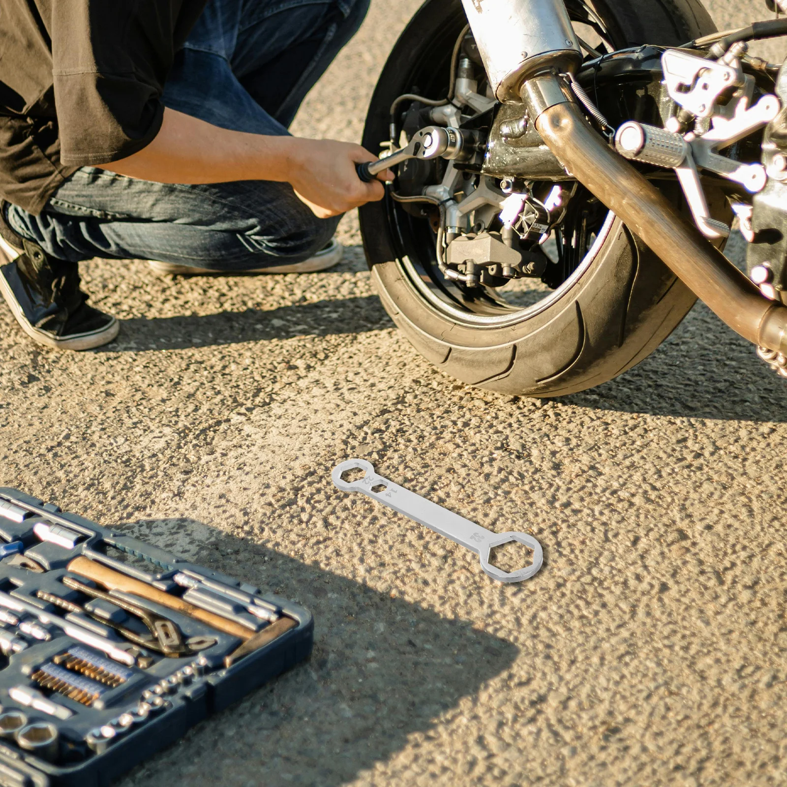 Motorcycle Axle Wrench Front Rear Axles Tool Multifunctional Design Durable Metal Material Lightweight Portable Tire Repair