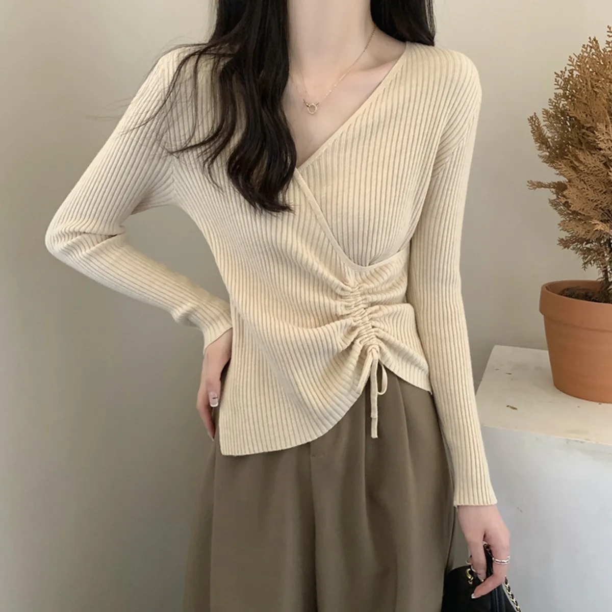 

French Cross Women's Inner Drawstring Slim Knit Bottom Top Homewear New Women's Skinny Tide Comfortable V-Neck Sweater Women