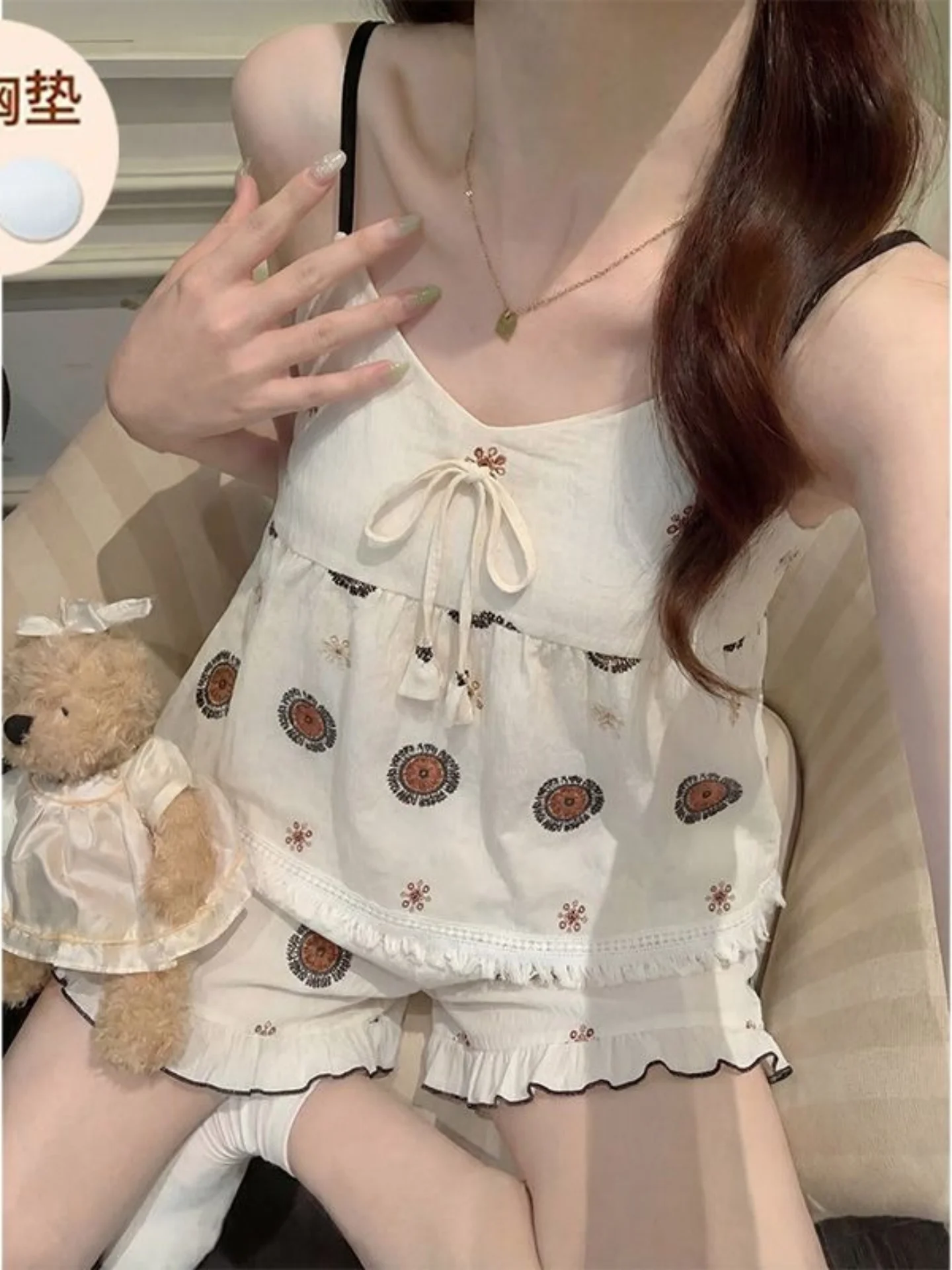 set-camicia-da-notte-estiva-alla-moda-con-stampa-leone-cartone-animato-abbigliamento-per-casa-design-con-spalline-materiale-morbido-scollo-a-v-manica-corta