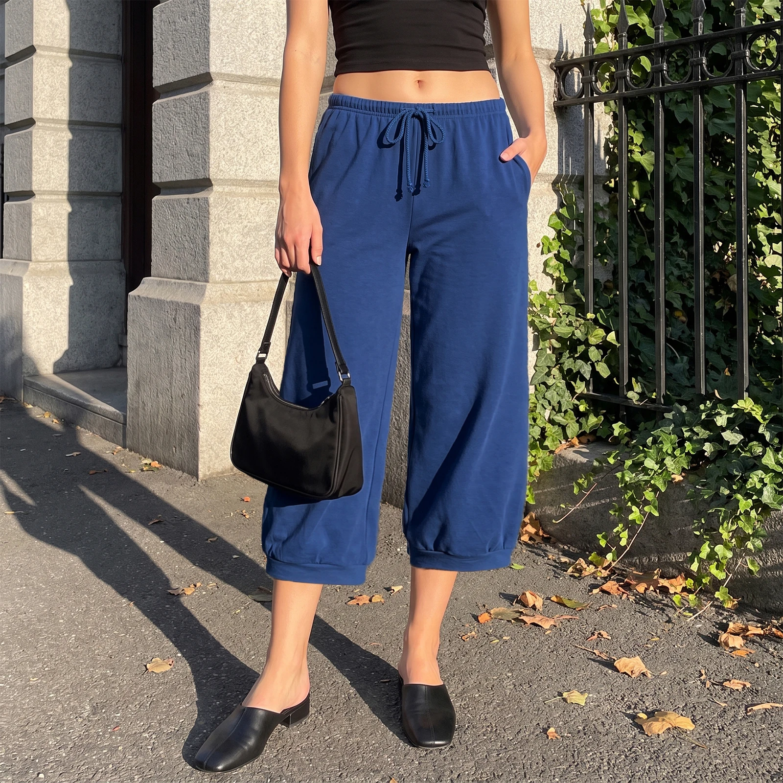 Women's Jogger Capri Pants Solid Color Drawstring Elastic Waist Cropped Trousers Casual Streetwear