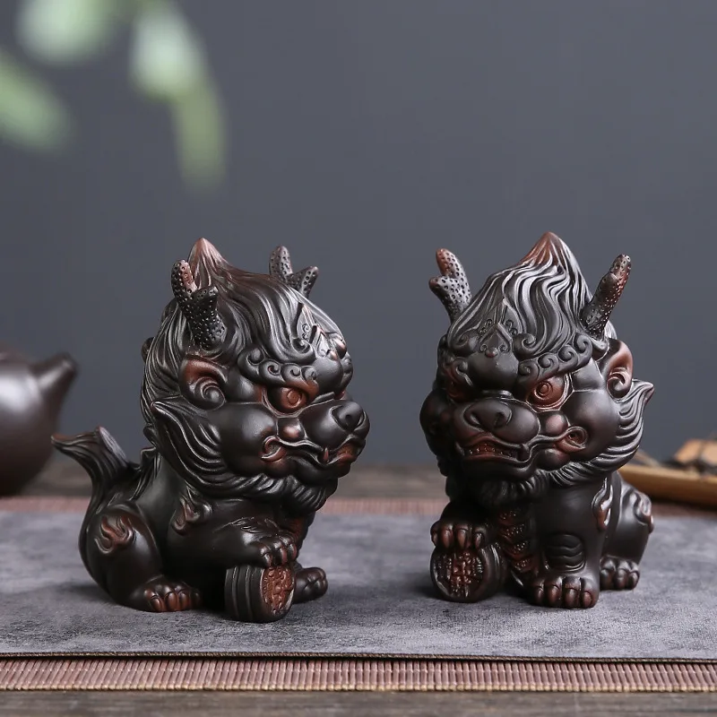 

Purple pottery tea pet recruiting wealth Kirin creative furnishings fine purple sand furnishings tea table tea set accessories