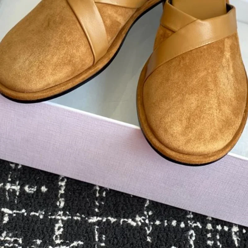 خياطة الأحذية للسيدات جولة تو كعب مسطح النعال الإناث الصلبة خطوط الخياطة المرأة البغال الجلد المدبوغ Zapatos Mujer المخملية فام