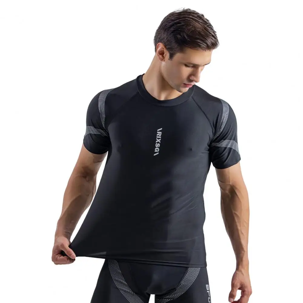 2Pcs/Set Stylish Good Elasticity Anti-pilling Printing Slim Fit T-shirt Swimming Trucks Set Swimming Pool Clothing