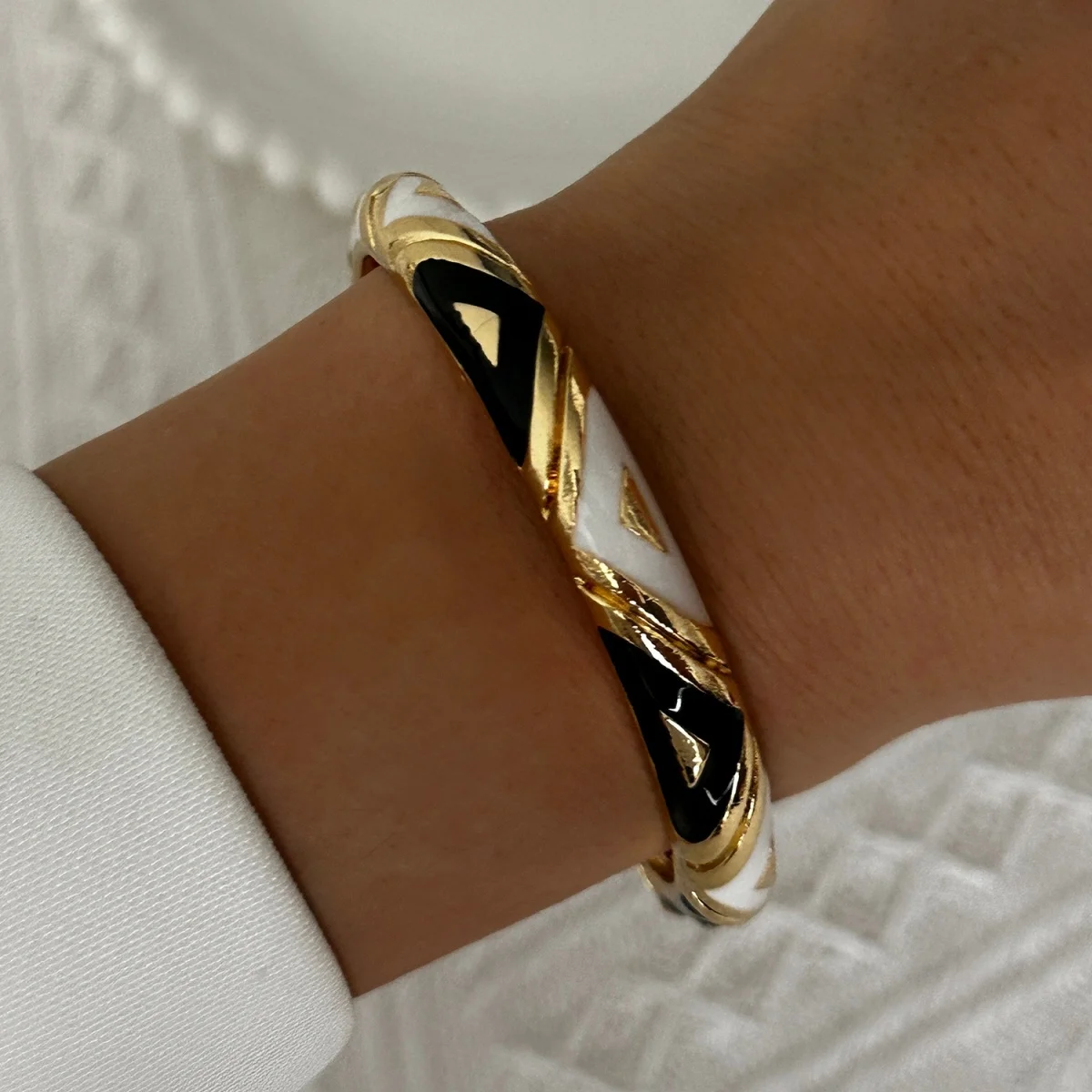 Vintage-Emaille-Armbänder mit Blumenmuster für Damen und Herren, Retro, bunt, kontrastierend, Gänseblümchen, elegant, modischer Schmuck – Detail 22