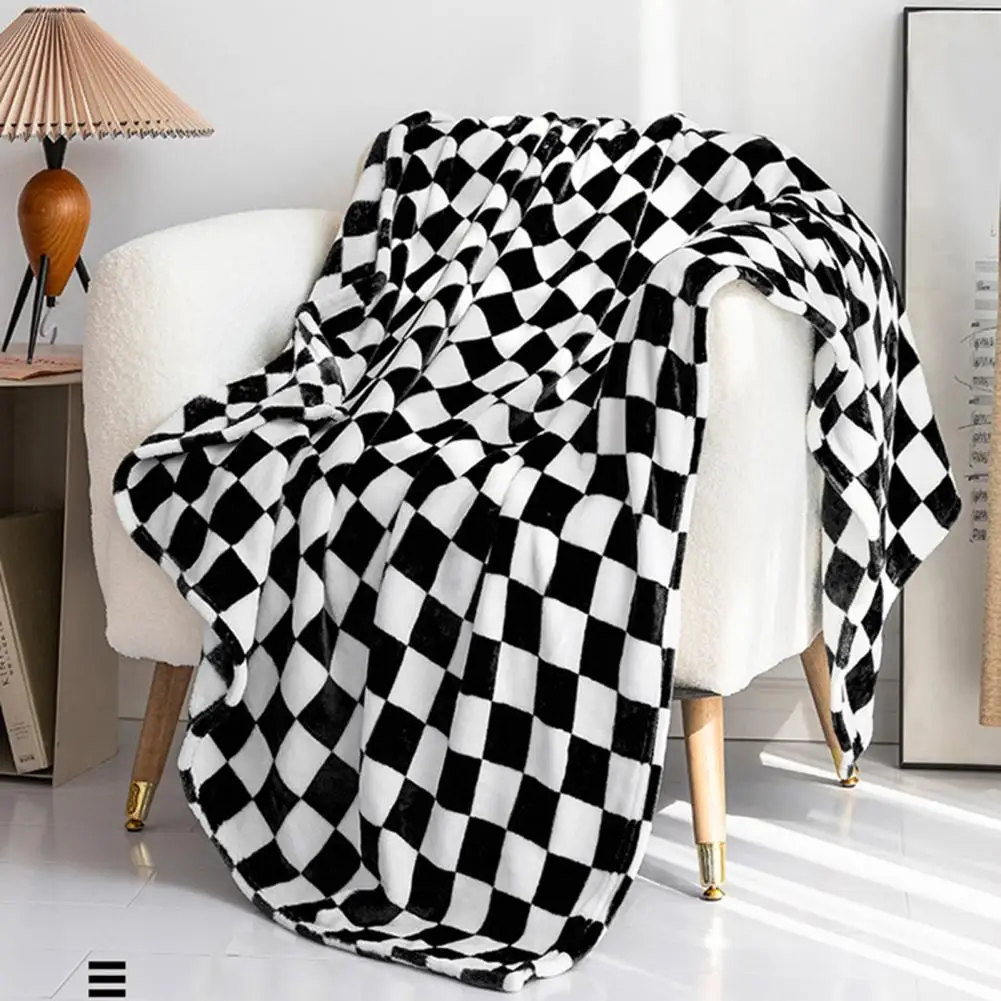 Warm Blanket Lightweight Flannel Blanket Checkerboard Design Office Dorm Home Warm Air Conditioner Throw Blanket Coldproof