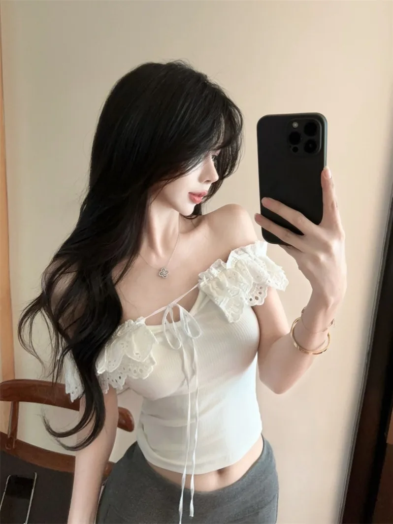 

Элегантная женская футболка с кружевной отделкой Pure Desire, на одно плечо, с коротким рукавом, летняя, приталенная, базовая, подходит ко всему.
