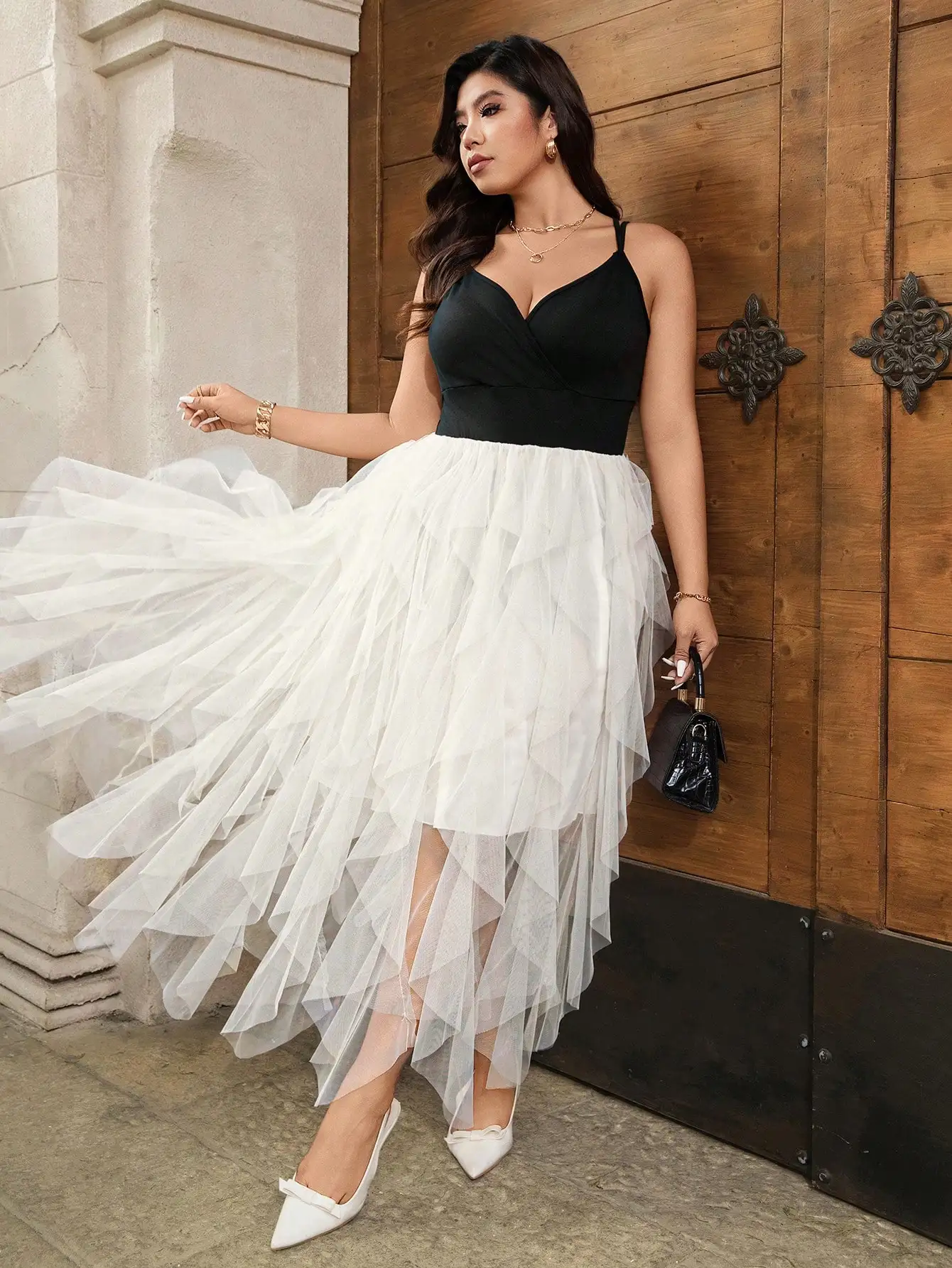 

Elegant Deep V-Neck High Waist Tulle Maxi Dress For Women