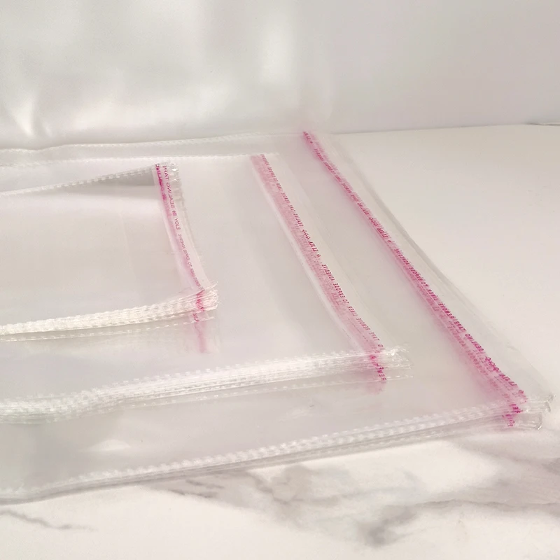 Transparent Self-adhesive Bag Sealed Bag Made of PE Material for Sundry Department Store Storage, Transparent and Visible