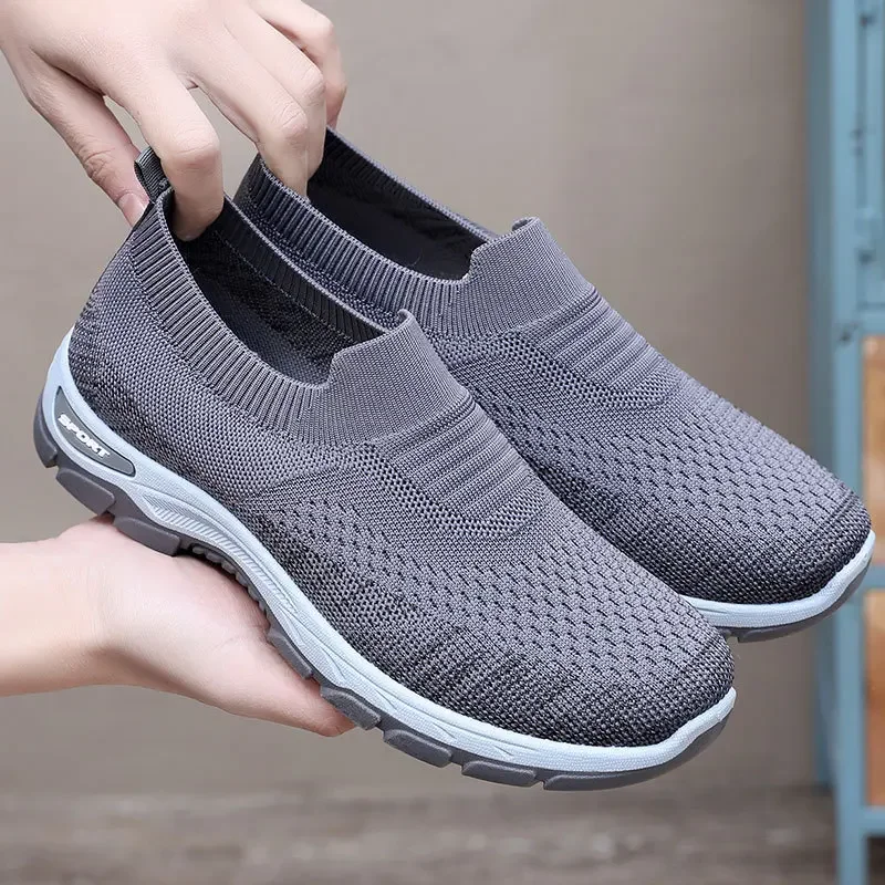 2025 Men Sneakers Breathable Mesh Designer Non-slip Lightweight Running Shoes Comfortable Outdoor Casual Shoes Tennis Shoes