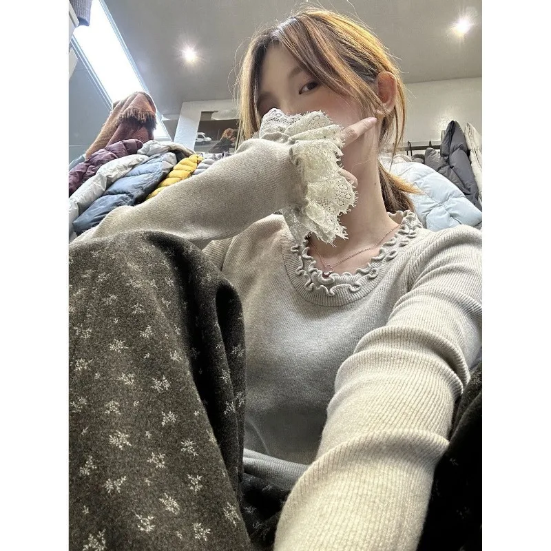 Autumn Winter New Style French Gentle Sweet Fungus Edge Collar Long-sleeved Sweater Women's Slim and Versatile Bottoming Shirt