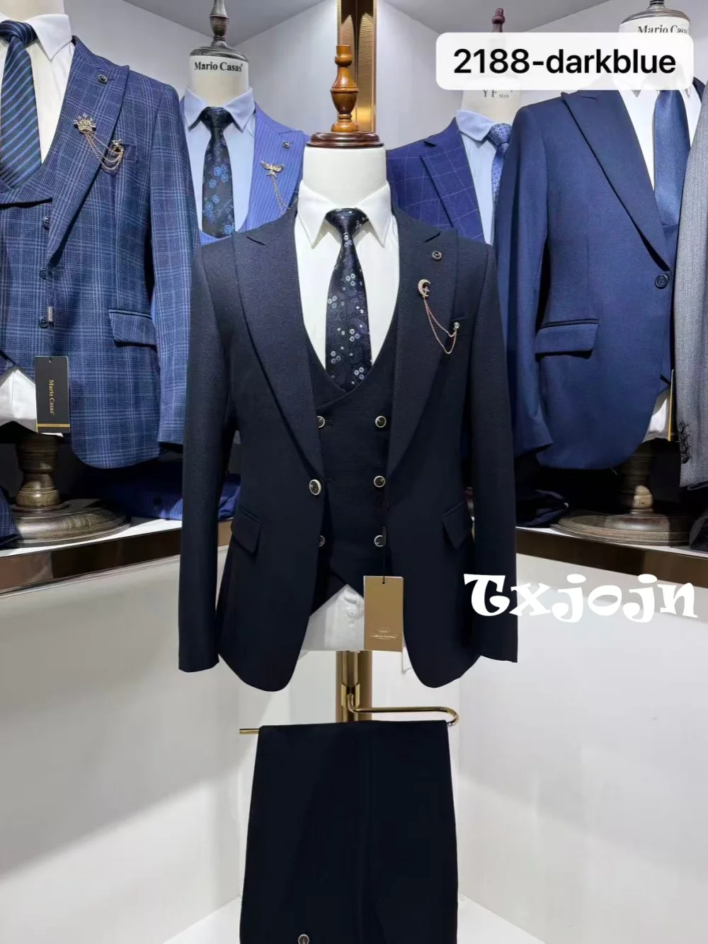 

Dark Blue Men's Formal Suit Set 3 Pieces Business Office Wear Classy Peak Lapel Tuxedo Wedding Guest Clothes Fashion Suits