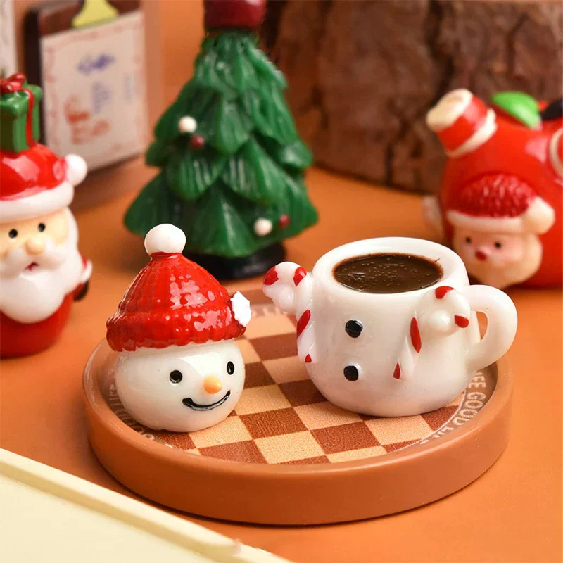 2/5Set Mini Snowman Teacup Decoration Miniature Christmas Cup Scene Landscape Resin Dollhouse Accessories Christmas Crafts Gift