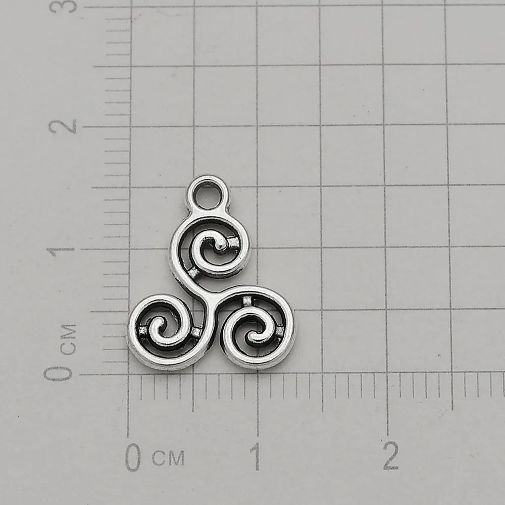 5-50pcs/lot Antique Celtic Triangle Knot Charms Triple Helix Ireland Pendants Diy Jewelry Making Findings Supplies Accessories