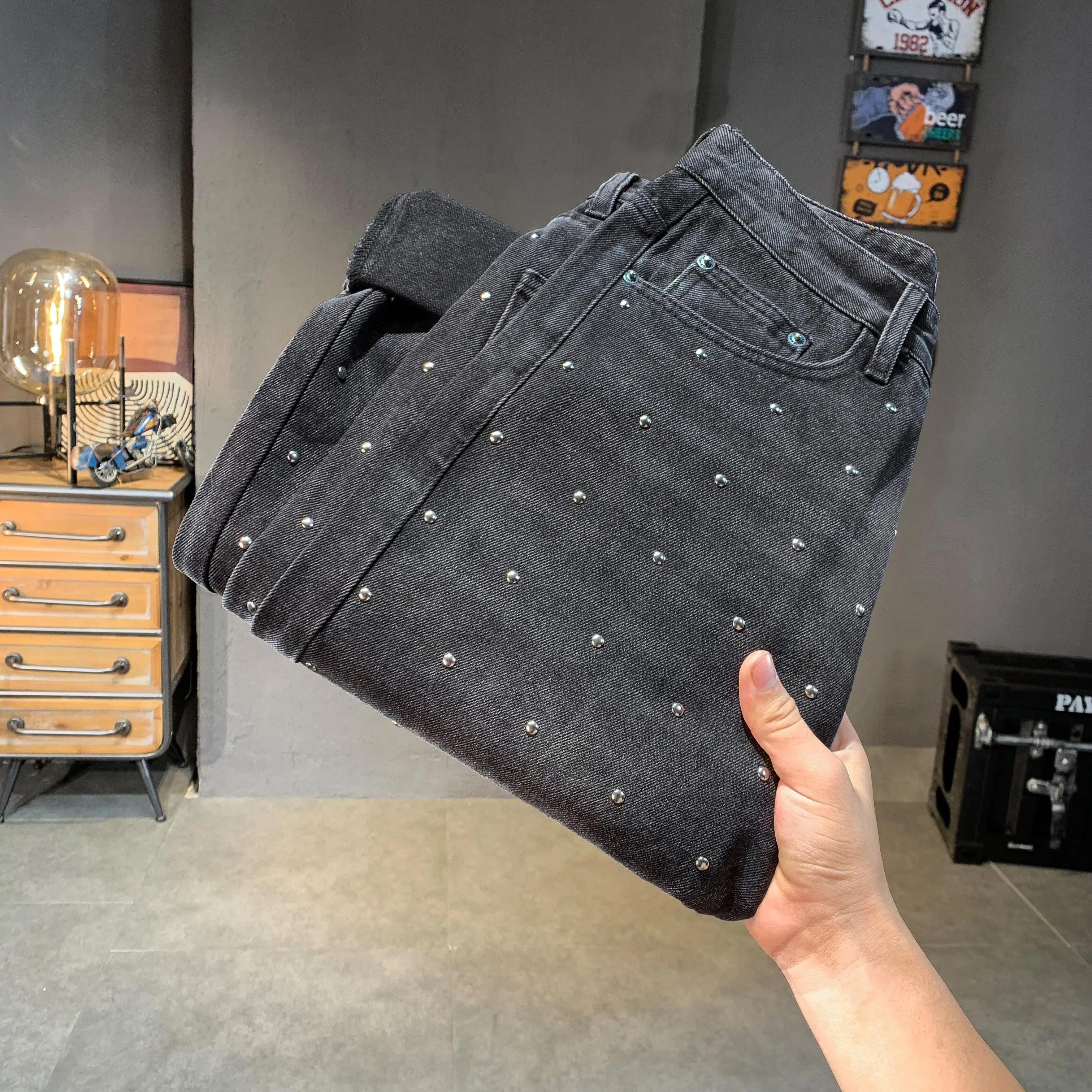 

High Street Rivet Denim Trousers Loosen Wide Leg Pants Male Heavy Weight Fashion Jeans