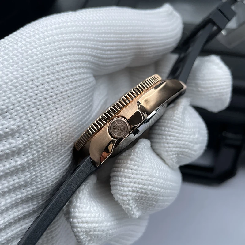 STEELDIVE Mens Diver Orologi Tartaruga Uomo Orologio meccanico automatico Orologio da polso in bronzo 200m Impermeabile C3 Orologio luminoso NH35