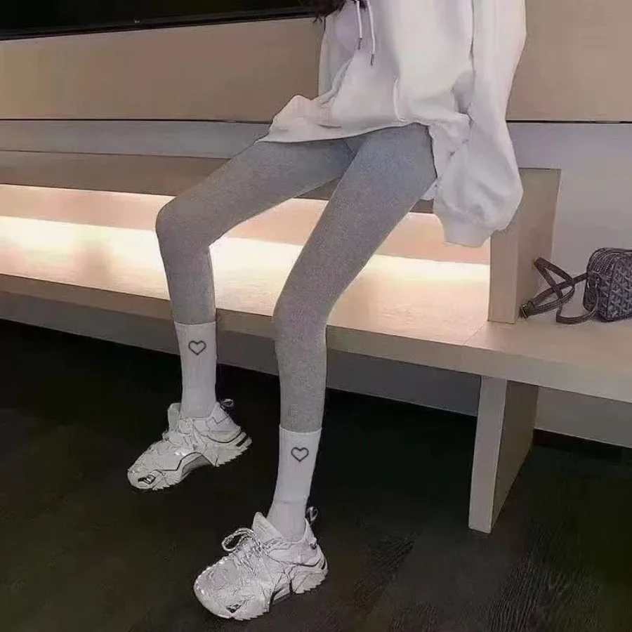 12 pares de calcetines en forma de corazón de estilo universitario: adecuados tanto para hombres como para mujeres, cómodos y agradables para la piel