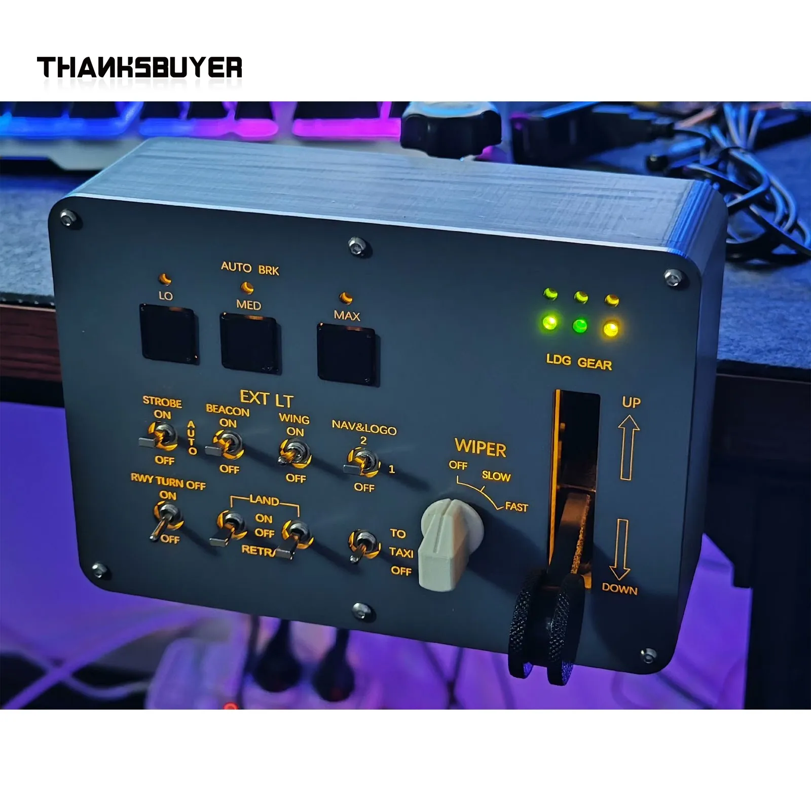 Obudowa sterująca podwoziem lądowym z PETG, drukowana w technologii 3D, do symulatora wyścigów lotniczych FENIX320 z 2020 roku.