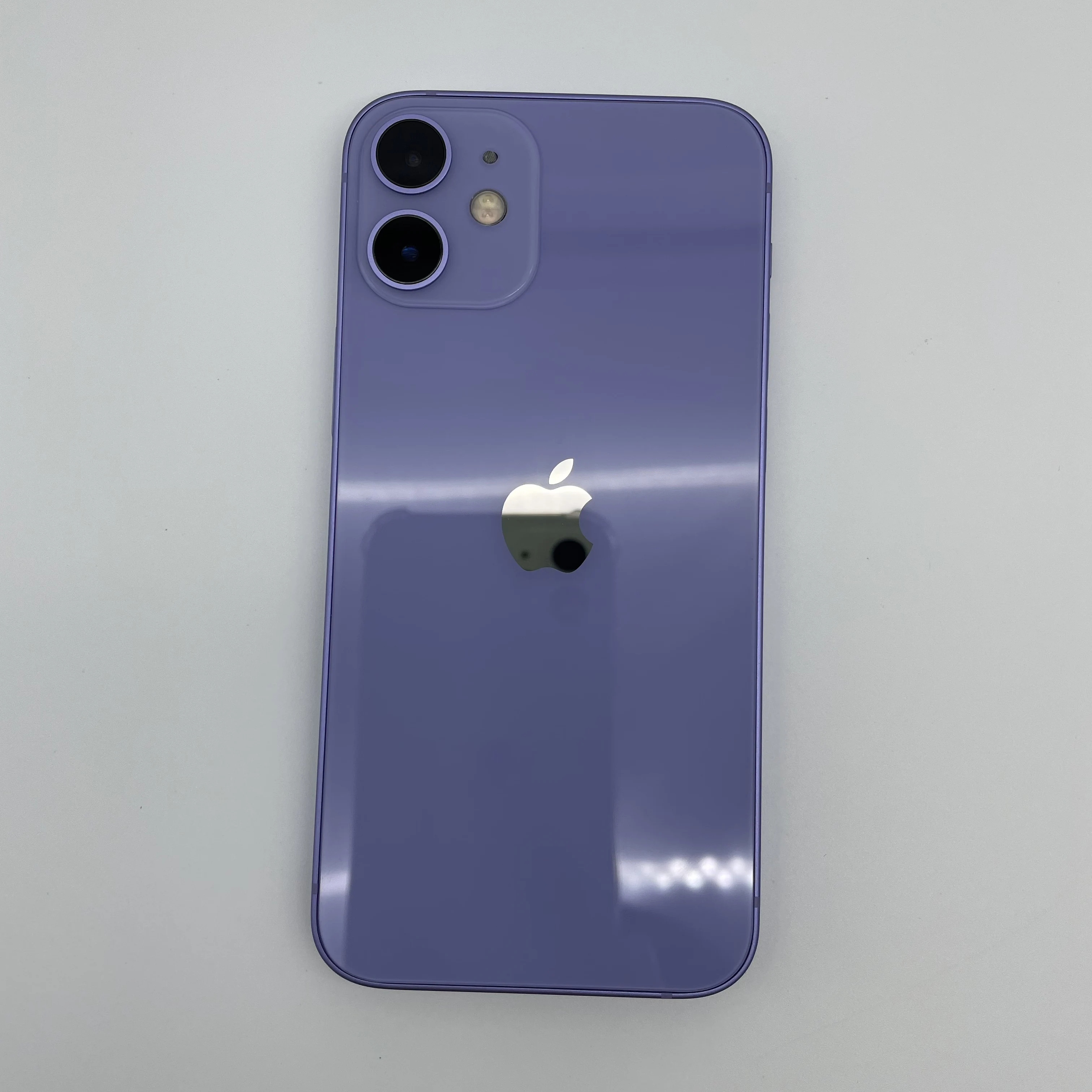 هاتف Apple iPhone 12 mini مستعمل أصلي 5G هاتف محمول 5.4 بوصة 64/128/256 جيجابايت كاميرا 12 ميجابكسل هواتف ذكية Hexa-core IOS NFC